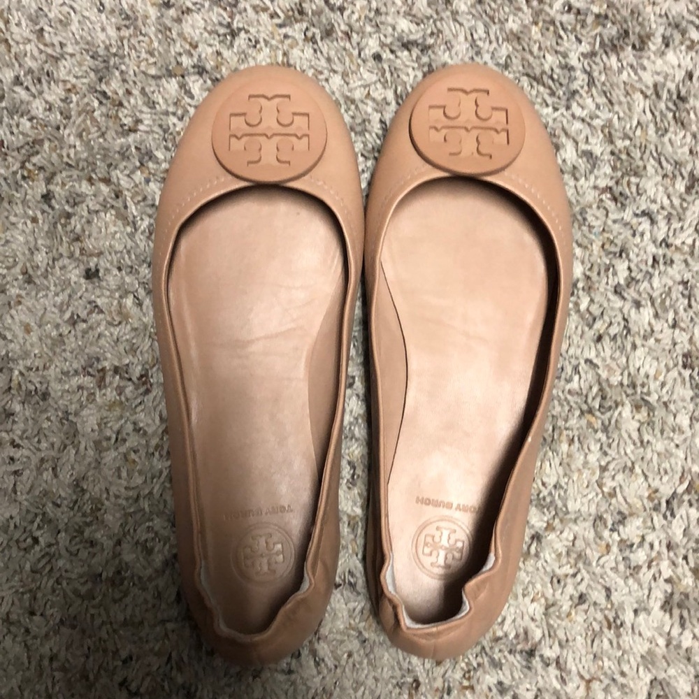Tory Burch Minnie Travel flats in Sand